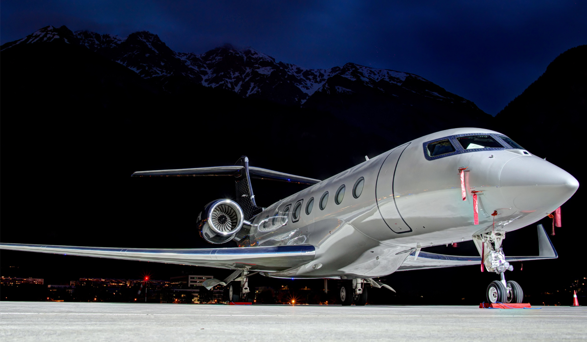 Private jet